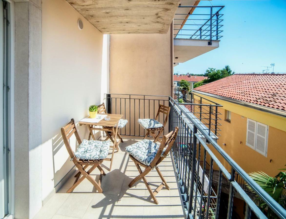 Emma Appartment Poreč Eksteriør billede