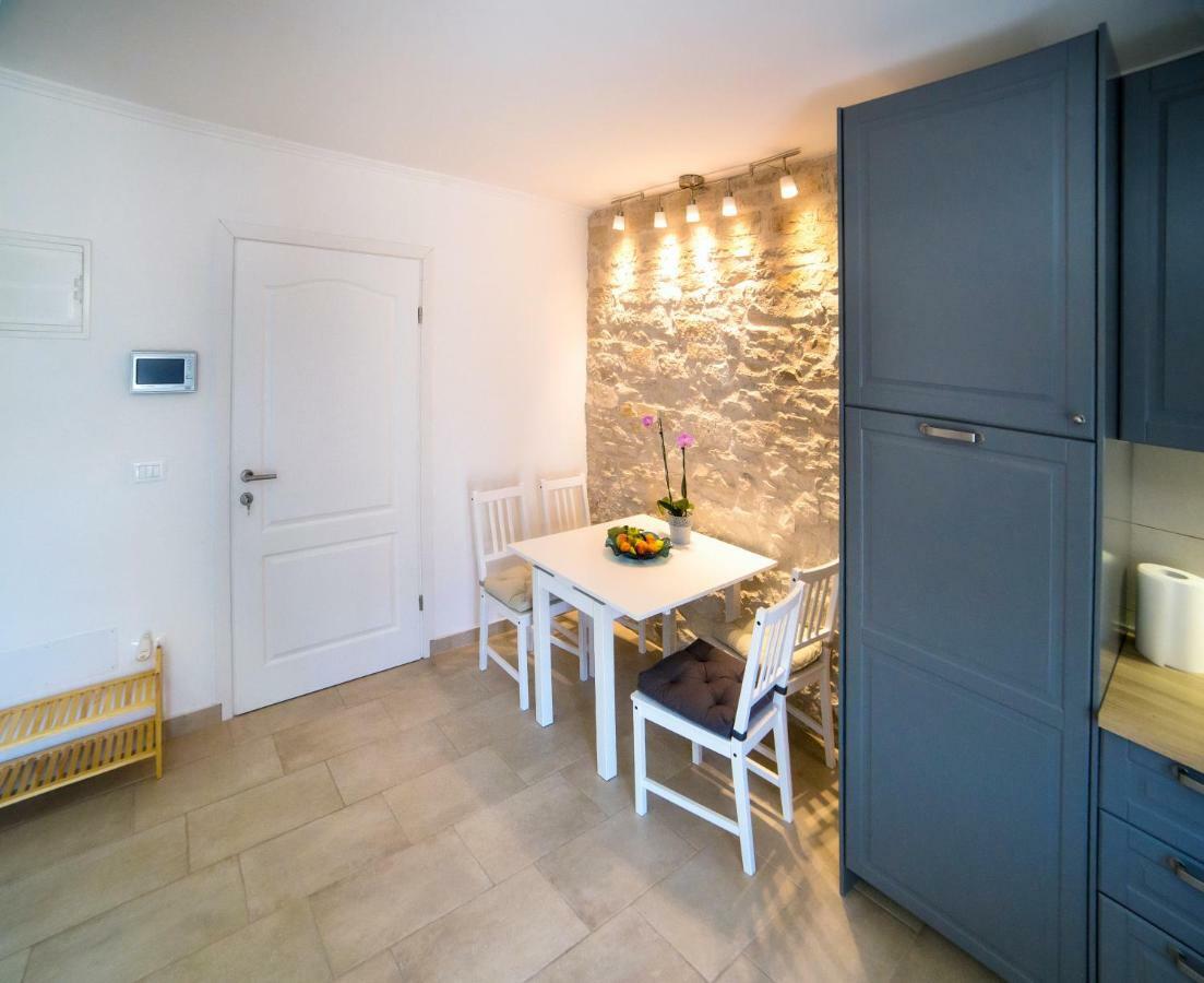 Emma Appartment Poreč Eksteriør billede