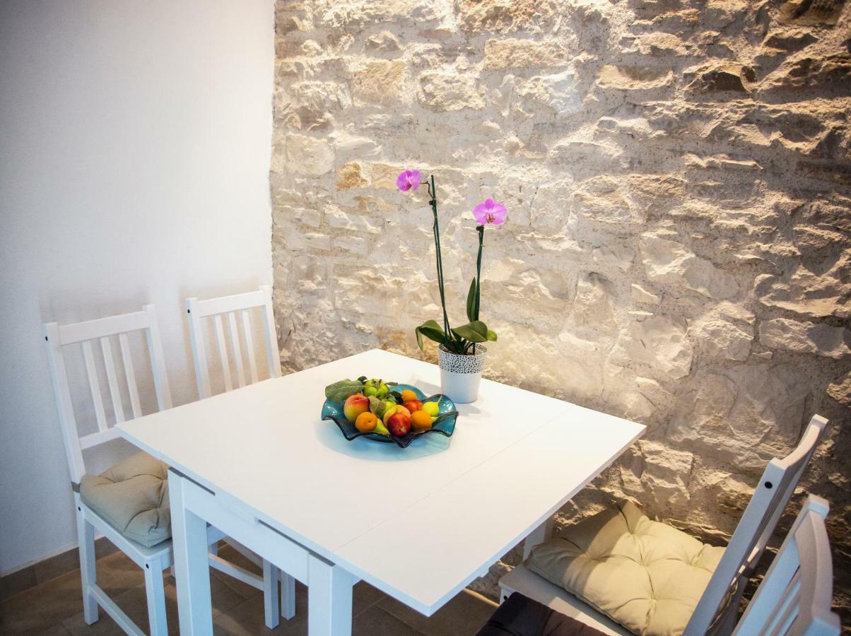 Emma Appartment Poreč Eksteriør billede